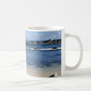 Taza De Café Gaviota en la playa