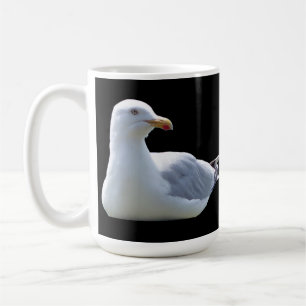 Taza De Café Gaviota Relajada Descansando Fondo Negro Limpio