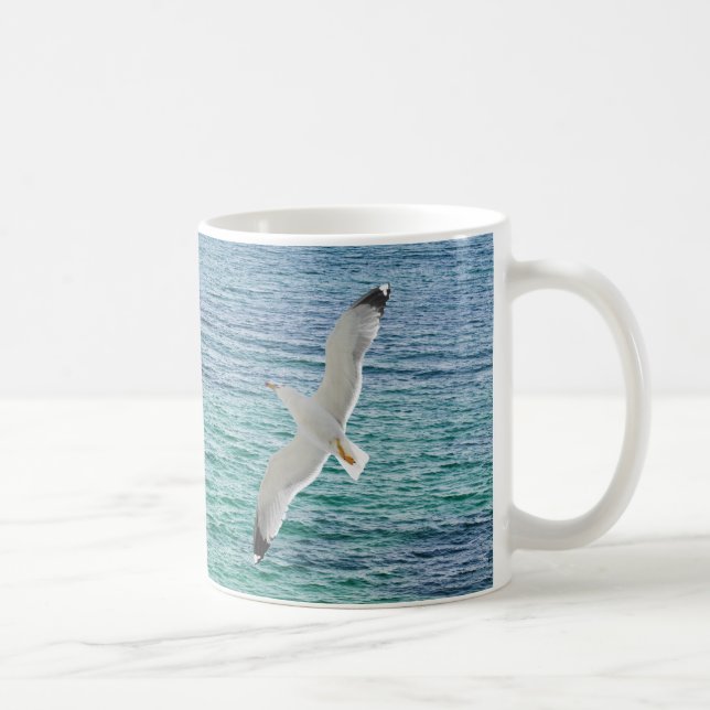 Taza De Café Gaviota volando sobre el mar (Derecha)