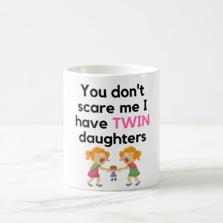 Taza de café gemela de las hijas