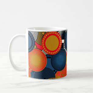 Taza De Café Geométrica Retro: Armonía de Círculos Dorados