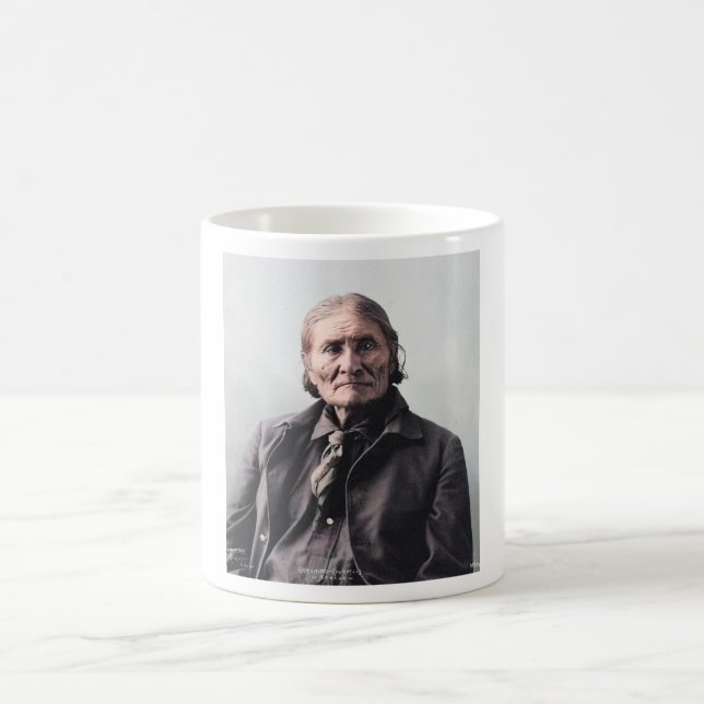 Taza De Café Gerónimo - Líder y Médico (Centro)