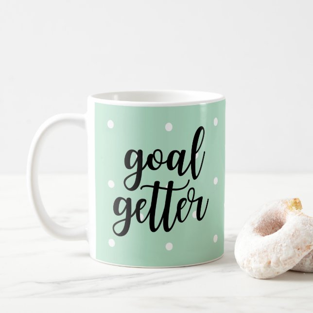 Taza De Café Getter de objetivo | Puntos Mint Green Polka (Con donut)