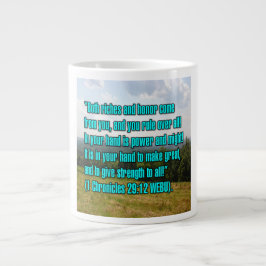 Taza De Café Gigante 1 Crónicas 29:12 WEBU Mug