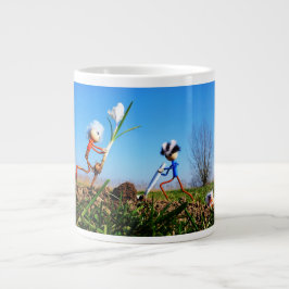 Taza De Café Gigante 2 Fubby's die een bol krokus planten.