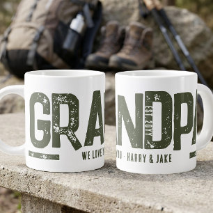 Taza De Café Gigante Abuelo Envoltura Tipografía Verde Distorsionada