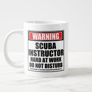 Taza De Café Gigante Advertencia: El instructor de Scuba trabaja duro