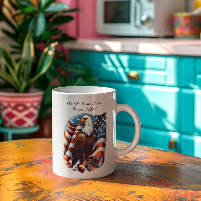 Taza De Café Gigante Águila calva y bandera estadounidense (Subido por el creador)