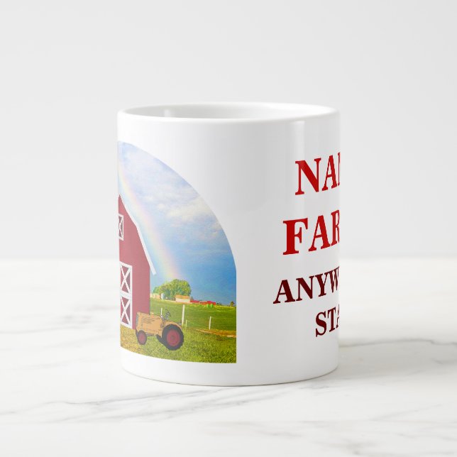 Taza De Café Gigante Añadir tu nombre a Red Barn con cielo azul (Frente)