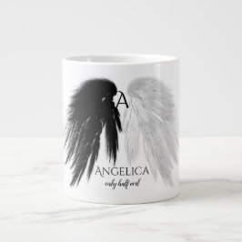 Taza De Café Gigante ANGEL WINGS 'Sólo mitad Mal' Monograma Gracioso