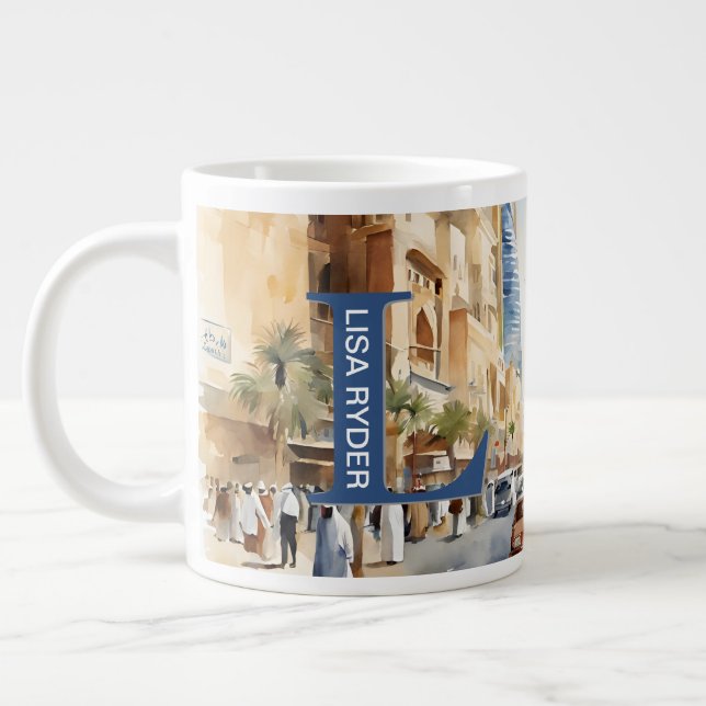 Taza De Café Gigante Animada Vista de la calle Riyadh - Monograma (Izquierda)
