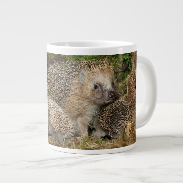 Taza De Café Gigante Animales de bebé más afectados | Familia Hedgehog (Derecha)
