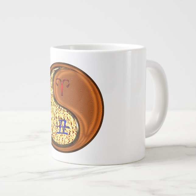 Taza De Café Gigante Aries & Buey de Madera (Derecha)