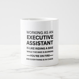 TAZA DE CAFÉ GIGANTE ASISTENTE EJECUTIVO: MAESTRO DE MULTITASKING Y MAY