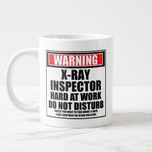 Taza De Café Gigante Aviso al inspector de rayos X en trabajo duro