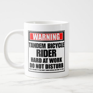 Taza De Café Gigante Aviso De Viajero En Bicicleta Tandem Duramente En 