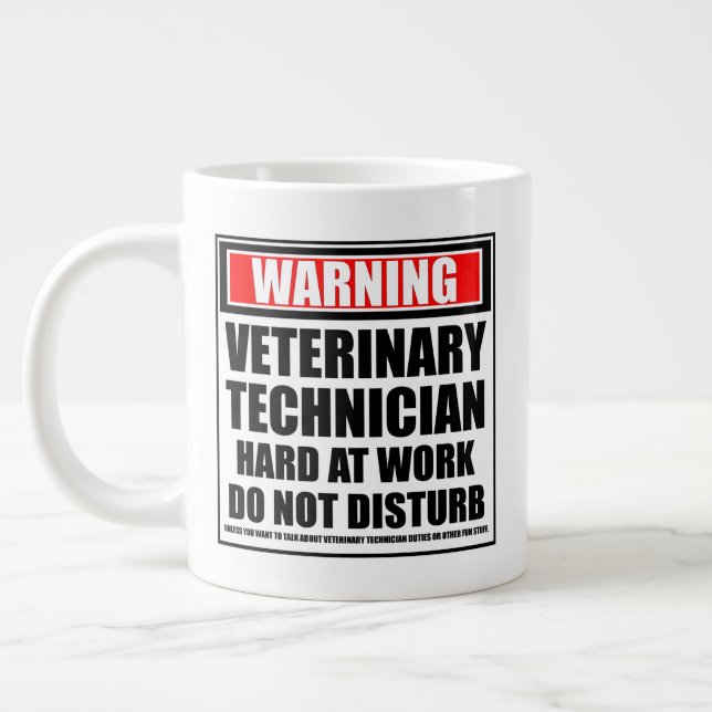 Taza De Café Gigante Aviso: El Técnico Veterinario Trabaja Duramente (Izquierda)