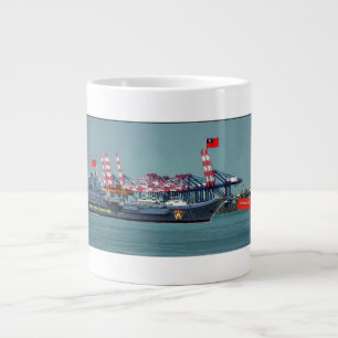 Taza De Café Gigante Bajo nueva propiedad, representa una inversión de