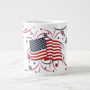 Taza De Café Gigante Bandera estadounidense y fuegos artificiales