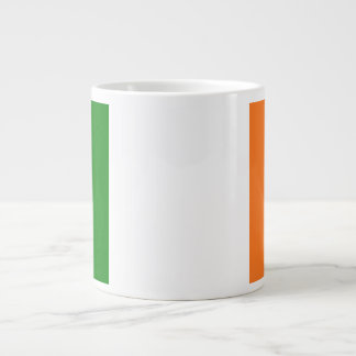 Taza De Café Gigante Bandera irlandesa envuelta