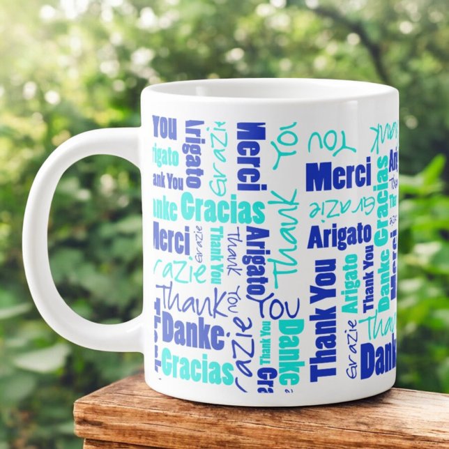 Taza De Café Gigante Blue Turquoise Multilingual Gracias Tipografía (multilingual thank you word cloud encircles the 20 ounce jumbo ceramic mug)