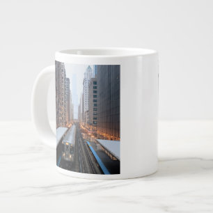 Taza De Café Gigante Carril elevado en Chicago céntrica sobre Wabash