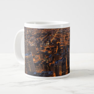 Taza De Café Gigante Chicago céntrica en la puesta del sol