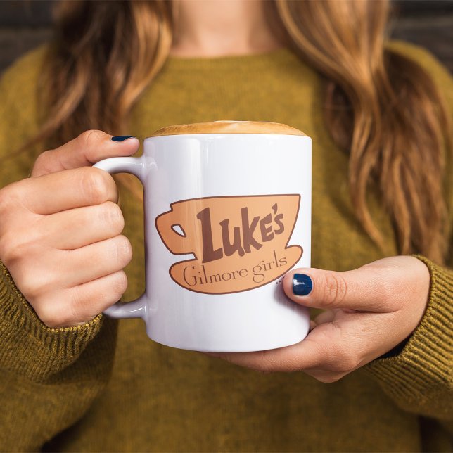 Taza De Café Gigante Chicas Gilmore | Logo de Luke's Diner (Person holding mug)