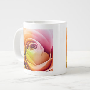 Taza De Café Gigante Ciérrese para arriba de pétalos color de rosa