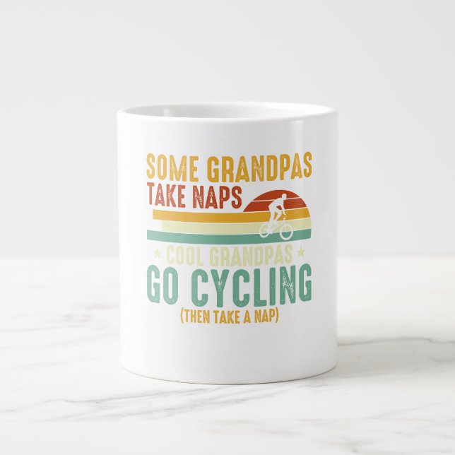 Taza De Café Gigante Cool Grandpas Go Cycling (Frente)