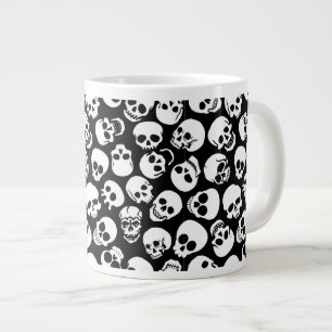 Taza De Café Gigante Cráneos en modelo negro del fondo