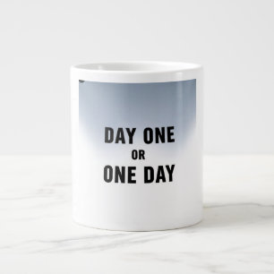 Taza De Café Gigante Día uno o Un Día