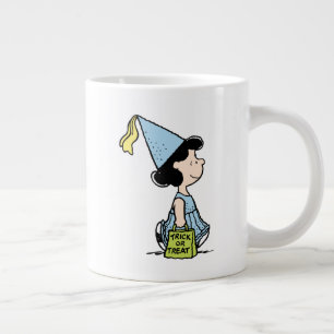 Taza De Café Gigante Disfraz de Halloween de Lucy Princesa de Peanuts