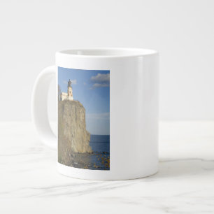 Taza De Café Gigante EE. UU., Minnesota. Faro Split Rock en el lago