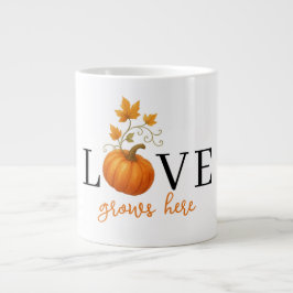 Taza De Café Gigante El amor crece aquí | Letras de calabaza en otoño