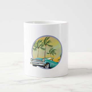 Taza De Café Gigante El coche clásico al atardecer