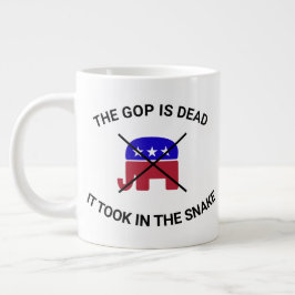 Taza De Café Gigante El GOP es una camiseta muerta