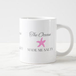 Taza De Café Gigante El océano me hizo salada, tema de playa costera