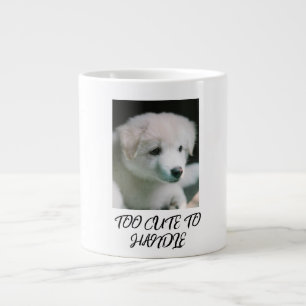 Taza De Café Gigante "Encanto de Cachorro Blanco Esponjoso"