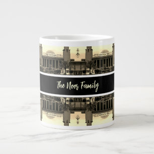 Taza De Café Gigante Estación central de ferrocarril de Bagdad, Irak vi