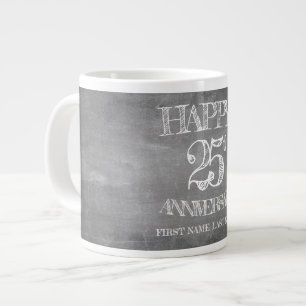 Taza De Café Gigante Feliz 25 aniversario en pizarra