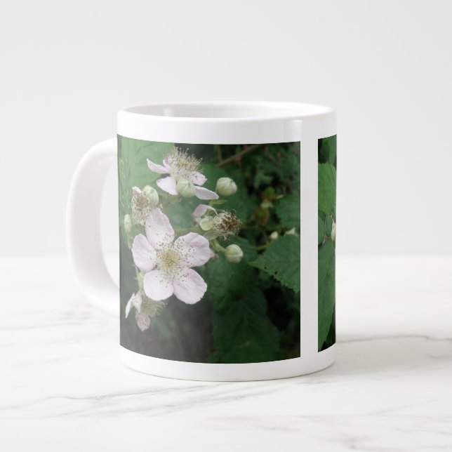 Taza De Café Gigante Flores de Blackberry Mug (Izquierda)