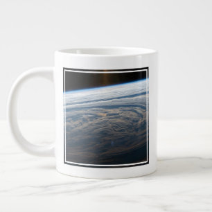 Taza De Café Gigante Formaciones Nubladas En El Océano Índico Meridiona