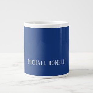 Taza De Café Gigante Fuente Serif Elegante Plano Azul Clásico Minimalis