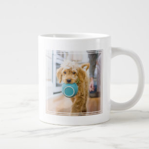 Taza De Café Gigante Goldendoodle lleva el tazón de la cena