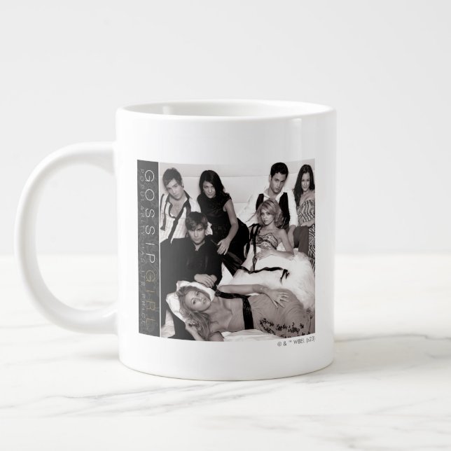 Taza De Café Gigante Gossip Chica Black and White Group Graphic (Izquierda)