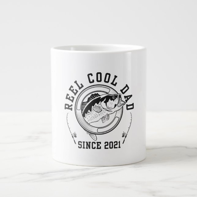 Taza De Café Gigante Graciosa Cita De Pesca Reel Guay Dad Desde 2021 (Frente)