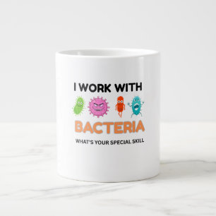 Taza De Café Gigante Graciosa Microbiología Mug - 'Juego con bacterias'