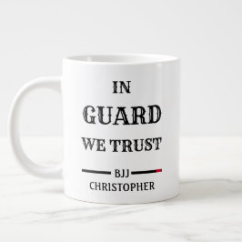 Taza De Café Gigante Guardia BJJ Confiamos en el Enorme Cinturón Negro