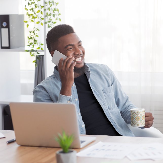 Taza De Café Gigante Hermoso patrón africano de punto (Beautiful African Knitted Pattern Giant Coffee Mug)